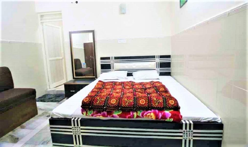 Central Guest House @ Aulia Dargah New Delhi Extérieur photo